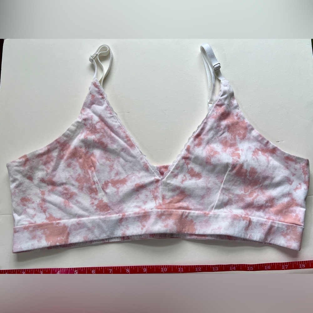 Pact Organic Cotton Everyday Classic T-Shirt Bra XXL peach pink white tie dye